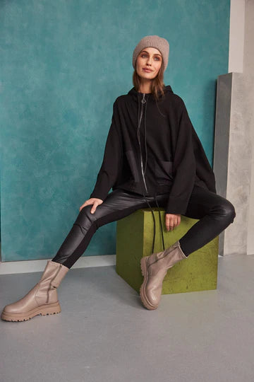 Naya leatherette legging