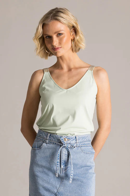 Yest Sleeveless Top