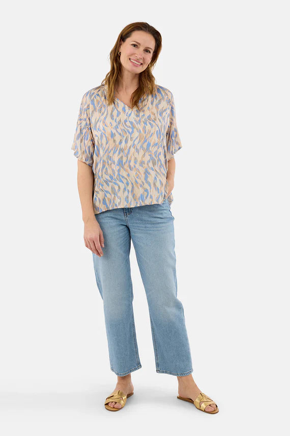 B. Copenhagen Blue & Tan Printed Short Sleeve Blouse
