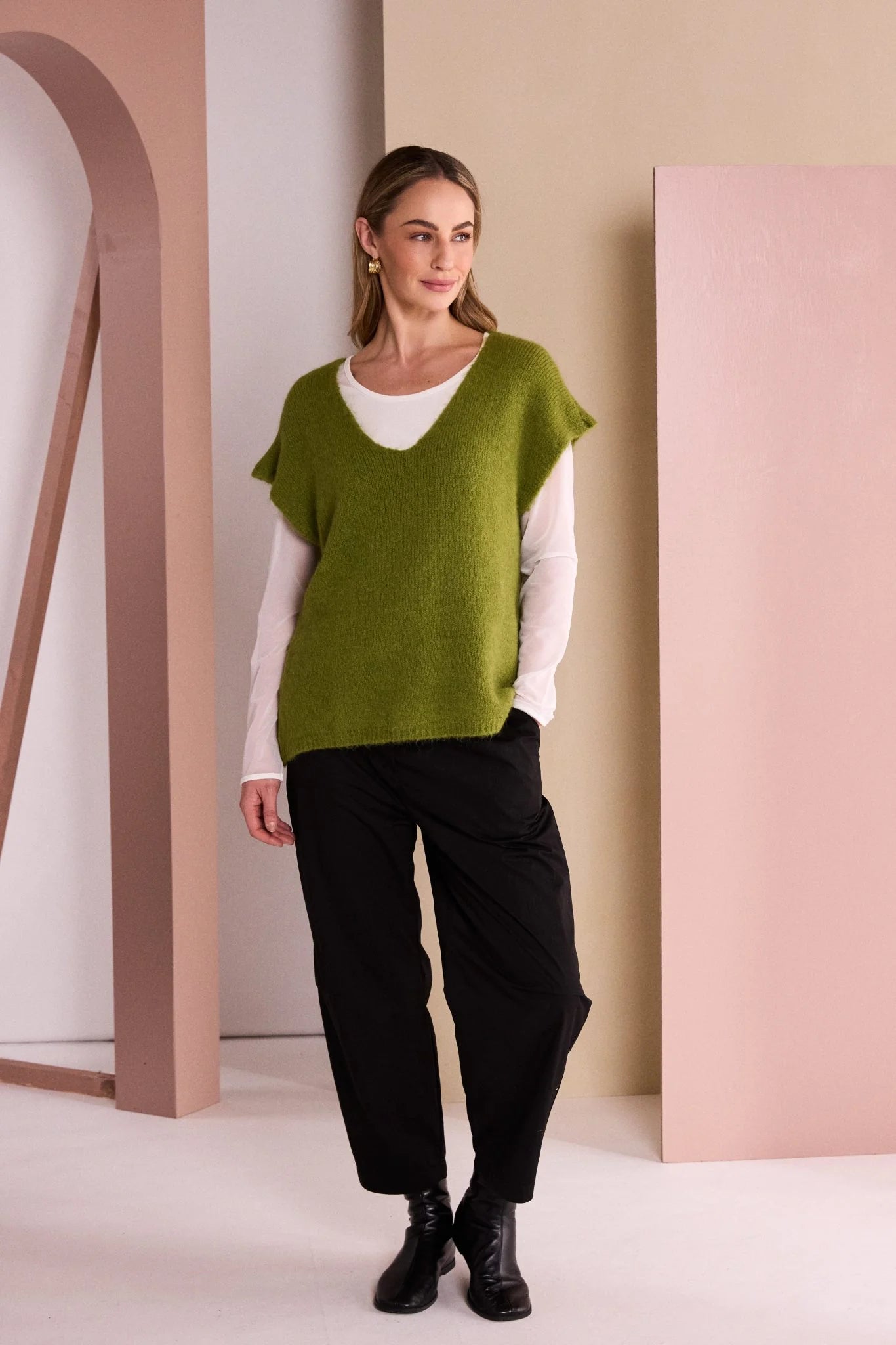 Naya V Neck Vest Avocado