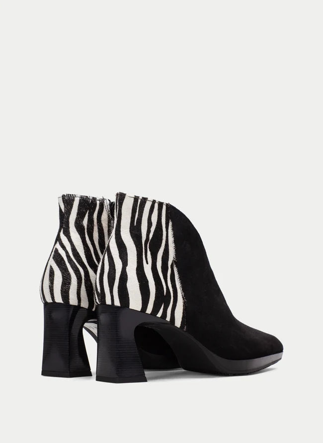 Hispanitas Velour Ankle Boot