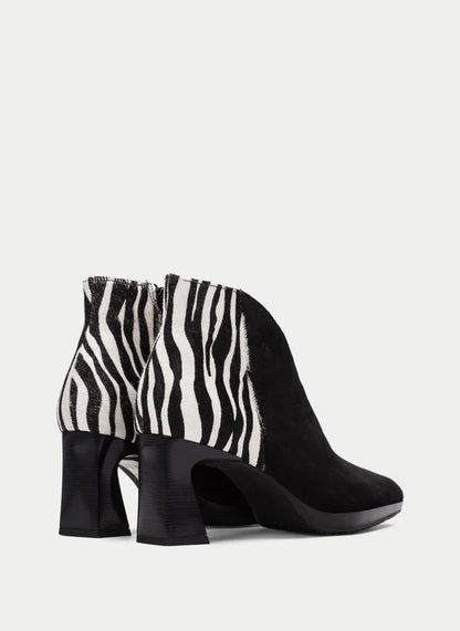 Hispanitas Velour Ankle Boot