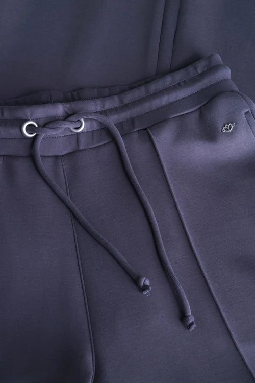 Yest Oirla Essential Pant - Warm Grey