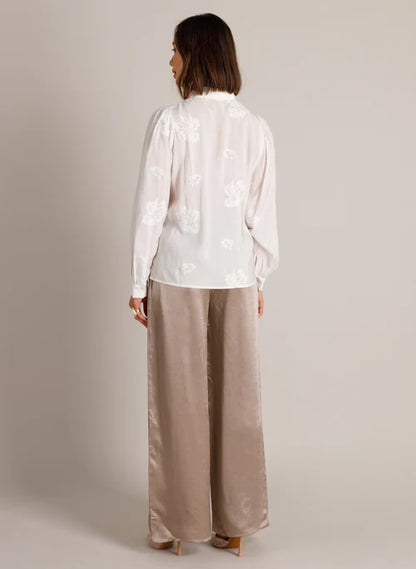 Yest Wynne Blouse